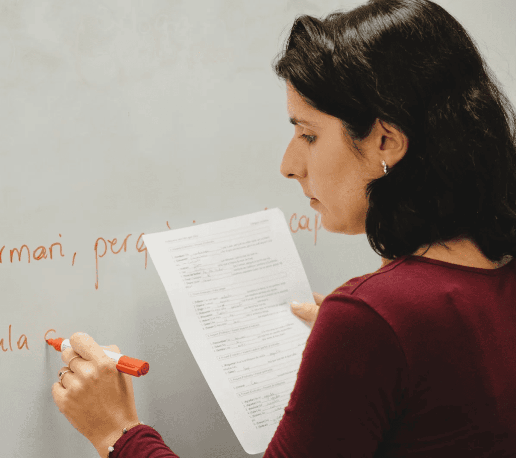 classes particulars de catalá en línia presencial